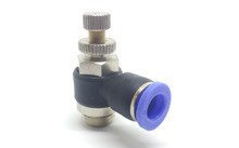 Kolanko obrotowe z zaworem dławiącym fi 8mm 1/4'Z