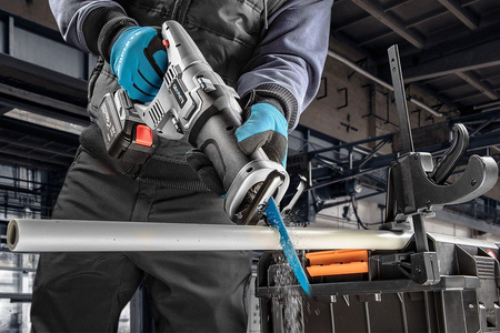 Pilarka szablowa 18V Graphite Energy+ 58G017