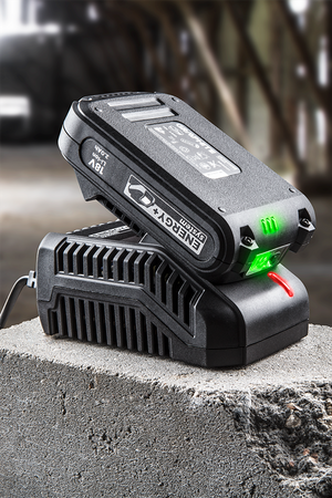 Ładowarka do akumulatorów Graphite Energy+ 58G002