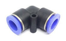 Kolanko wtykowe fi 12mm (2 x fi 12 mm)