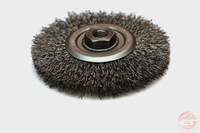 Szczotka tarczowa z nakrętką M14 fi100