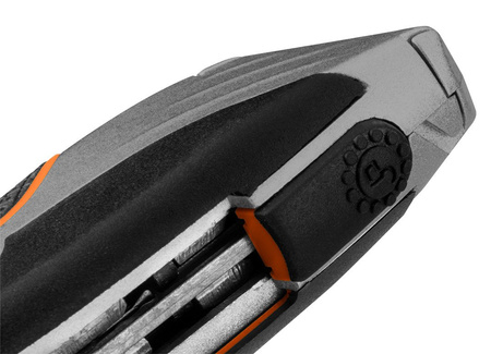 Nóż z ostrzem trapezowym i hakowym, metalowy korpus, 6 ostrzy, NeoTools