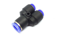 Trójnik wtykowy redukcyjny typ Y z 6mm na 2 x 4mm