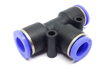 Trójnik wtykowy typ T fi 10mm (3 x fi 10 mm)